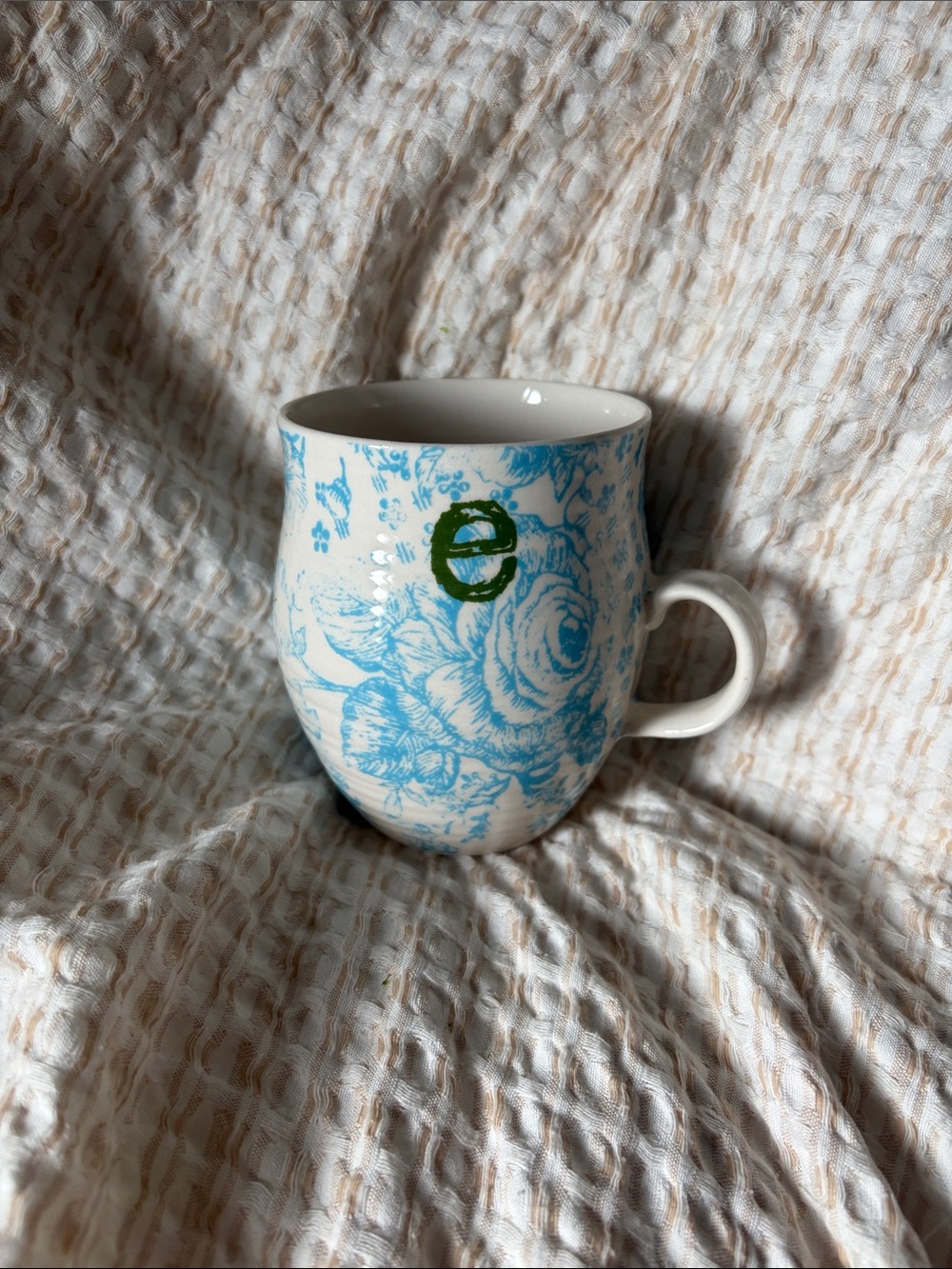 Anthropologie Homegrown
Monogram E Mug